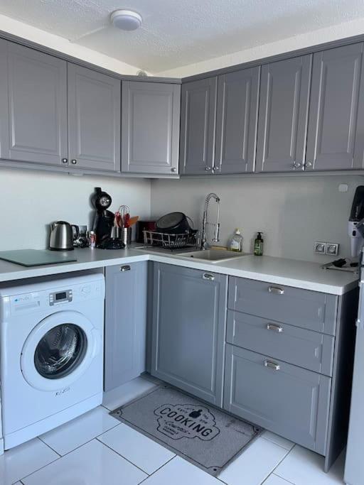 Superbe Appartement 6 Personnes Avec Piscine Secteur Richelieu, A 400M De La Plage Et A 650M Du Centre Port Agde Buitenkant foto